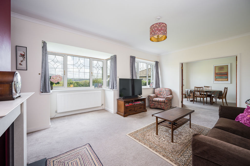 Sitting Room- click for photo gallery